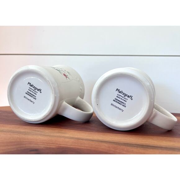 Pfaltzgraff Winterberry Large Coffee Mugs - Set of 2 - Picture 9 of 12